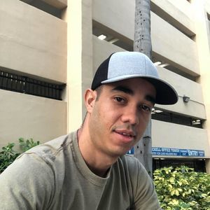 Meet your Posher, Carlos marvin